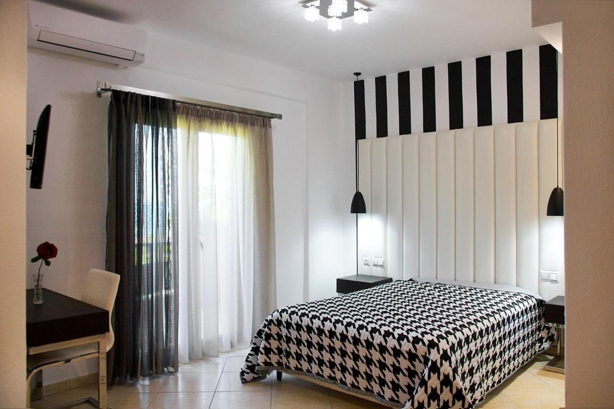 Stamos Apartments And Studios Βουρβουρού Εξωτερικό φωτογραφία