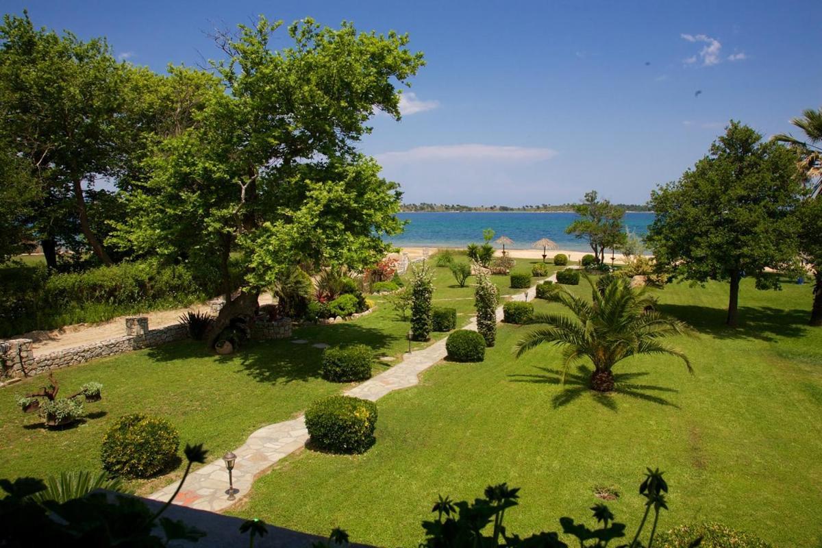 Stamos Apartments And Studios Βουρβουρού Εξωτερικό φωτογραφία