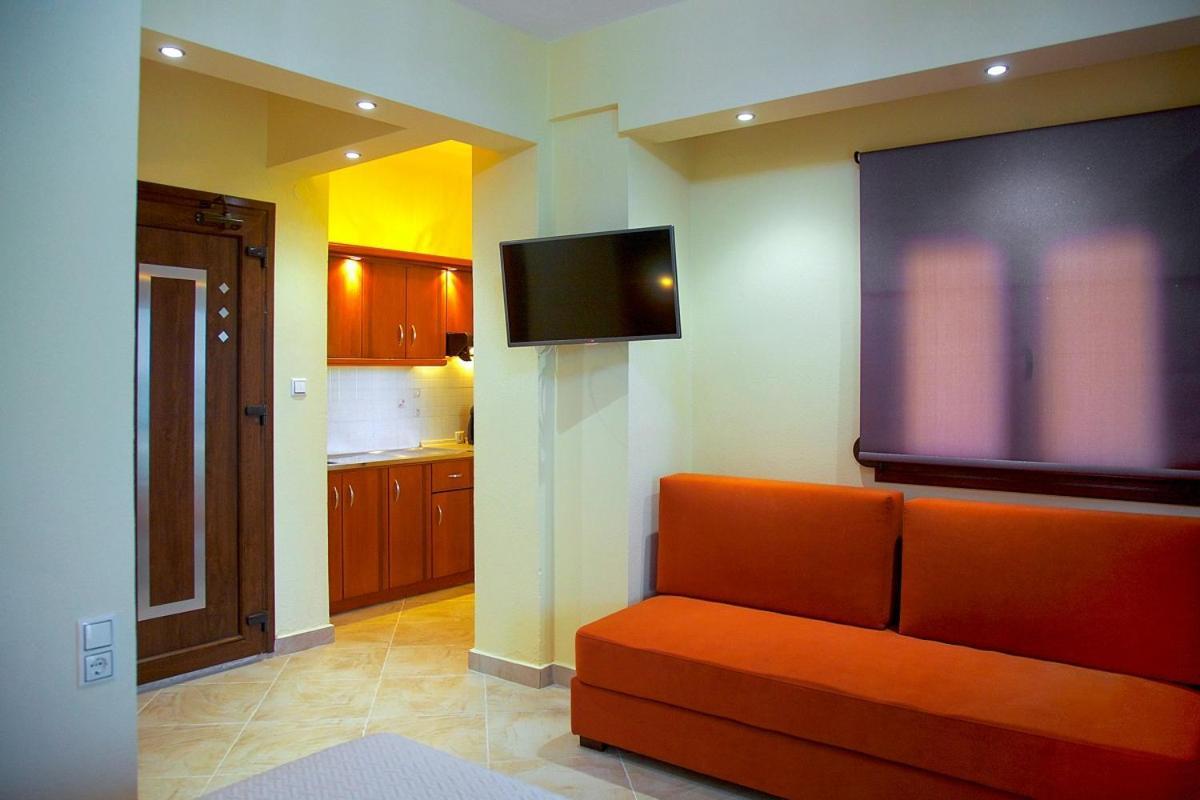 Stamos Apartments And Studios Βουρβουρού Δωμάτιο φωτογραφία