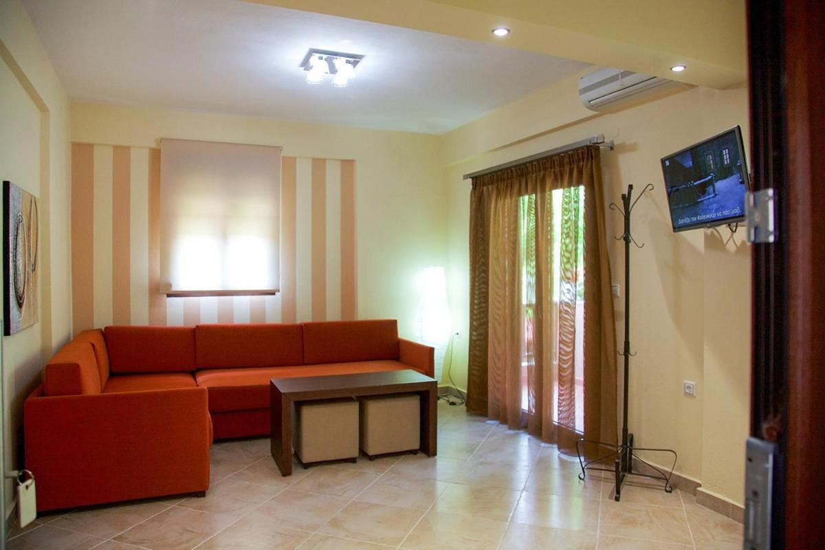 Stamos Apartments And Studios Βουρβουρού Δωμάτιο φωτογραφία